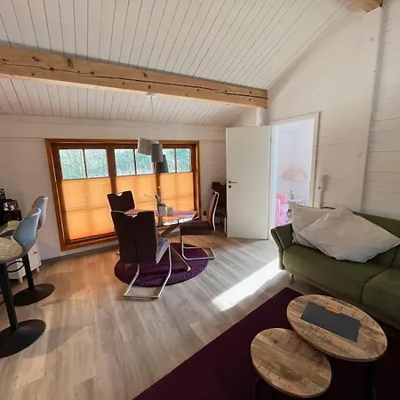 Ferienhaus Am Kanal -seebrise Bad Bederkesa