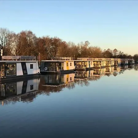 Ferienhaus Am Kanal -seebrise