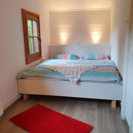 Ferienhaus Am Kanal -seebrise Bad Bederkesa